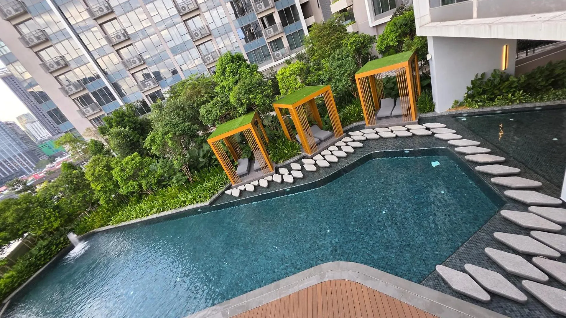 Daire Core Residence Trx By Leo Suites Kuala Lumpur Malezya